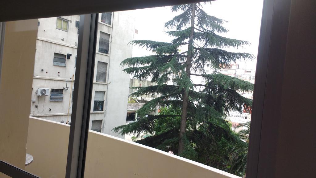 Apartamento Las Heras Buenos Aires Exterior photo